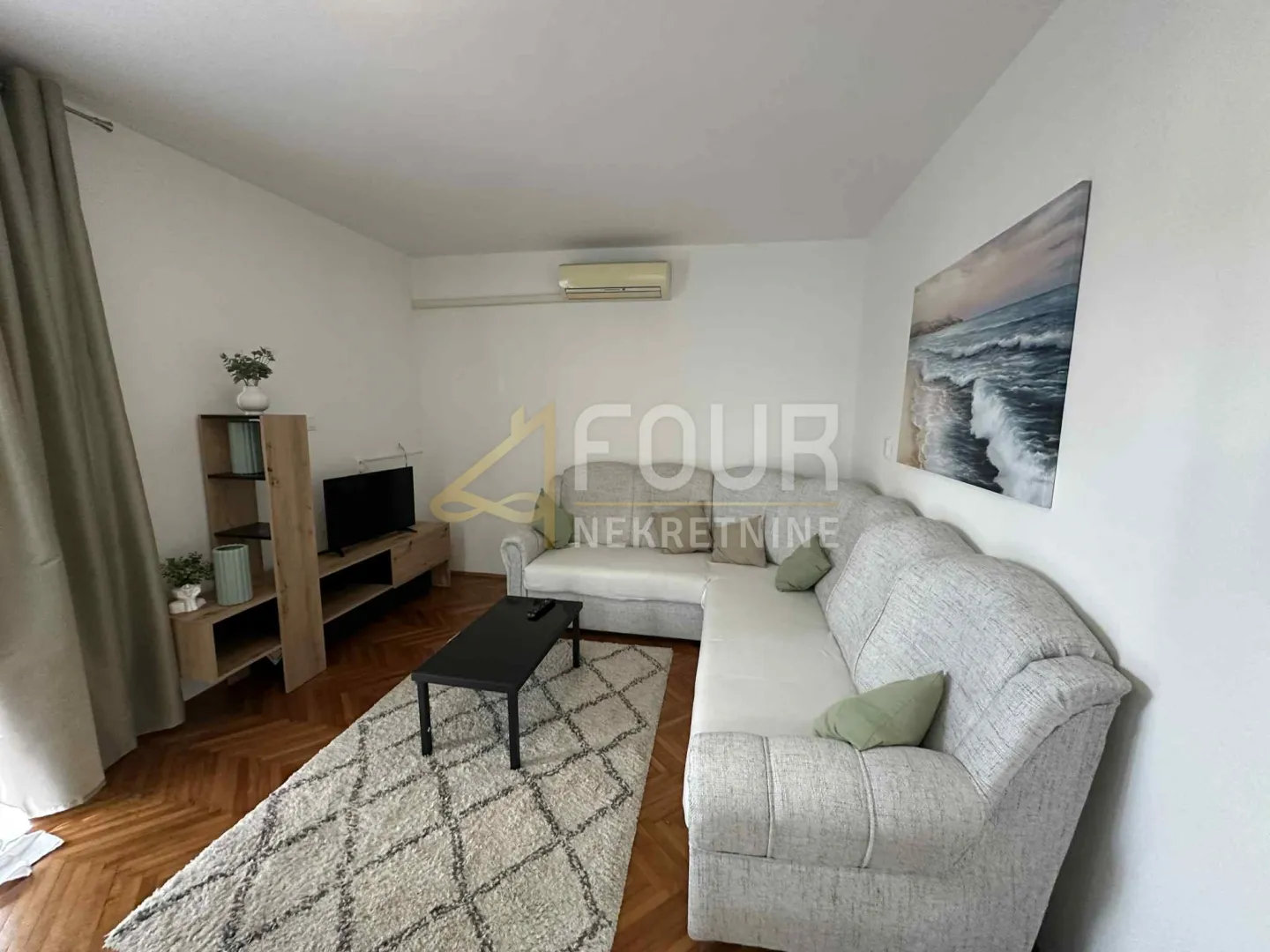 Istra, Poreč, 2s+db, 94m2, terasa