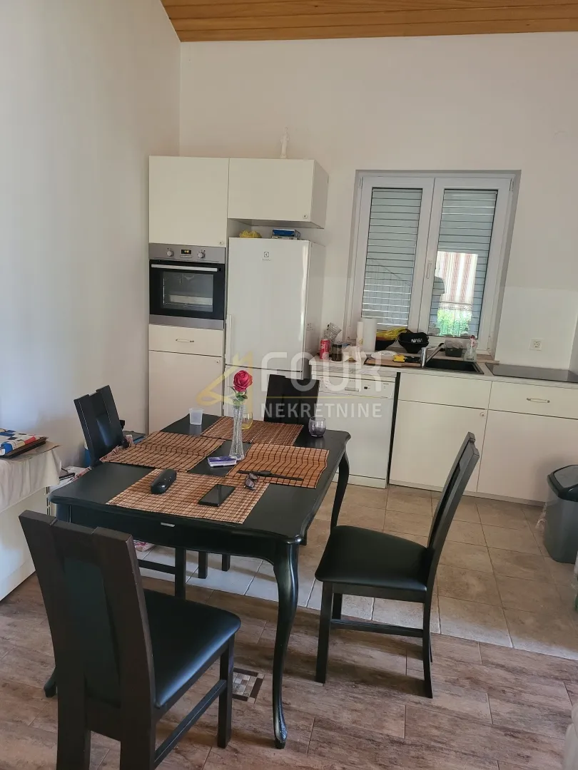 otok krk, 2s+db, 194.2m2, terasa, balkon, garaža - slika 9