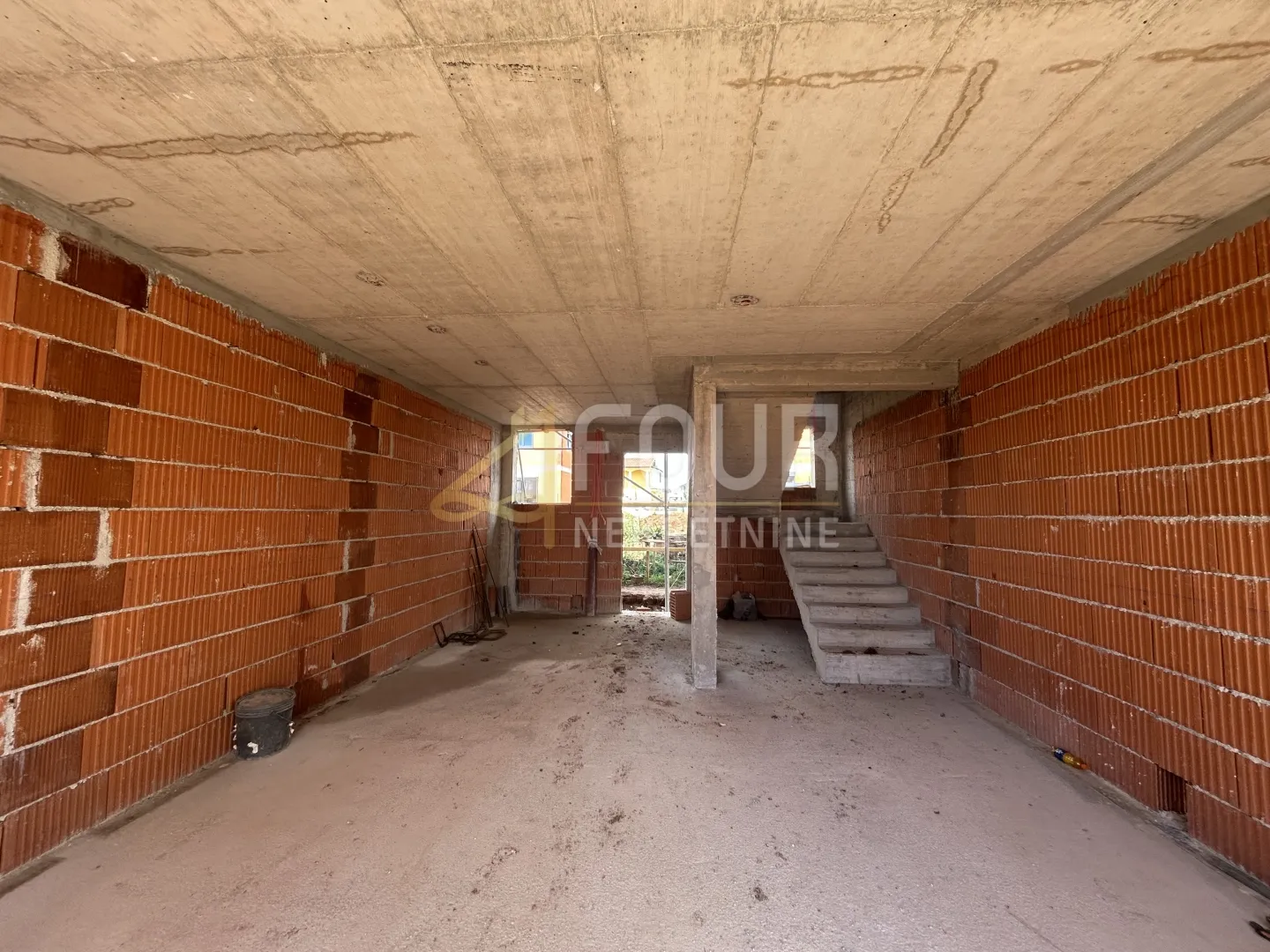 istra, poreč, moderan projekt, kuća u nizu s okućnicom - slika 11
