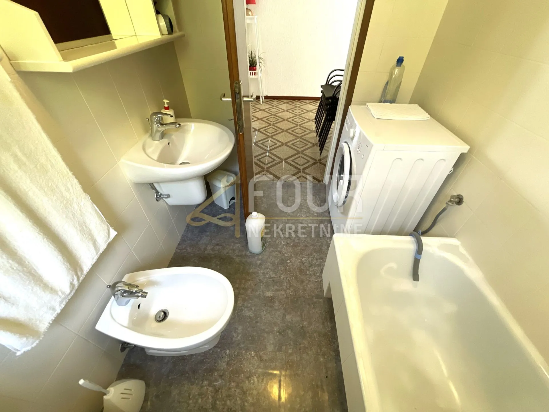 mošćenička draga, mošćenice, adaptirana kuća s pogledom na more - slika 12