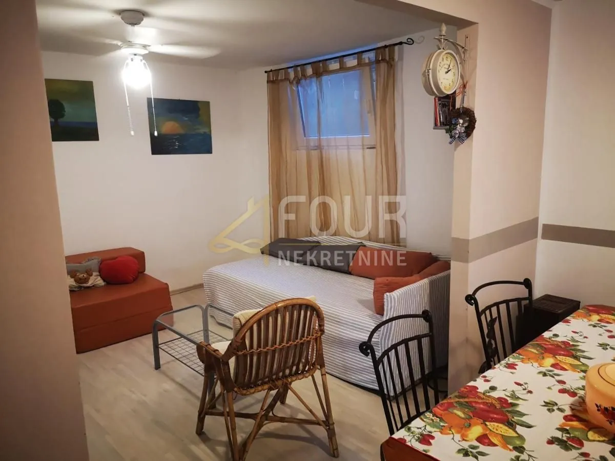 crikvenica, 79.36 m2, 2s+db, lođa - slika 3