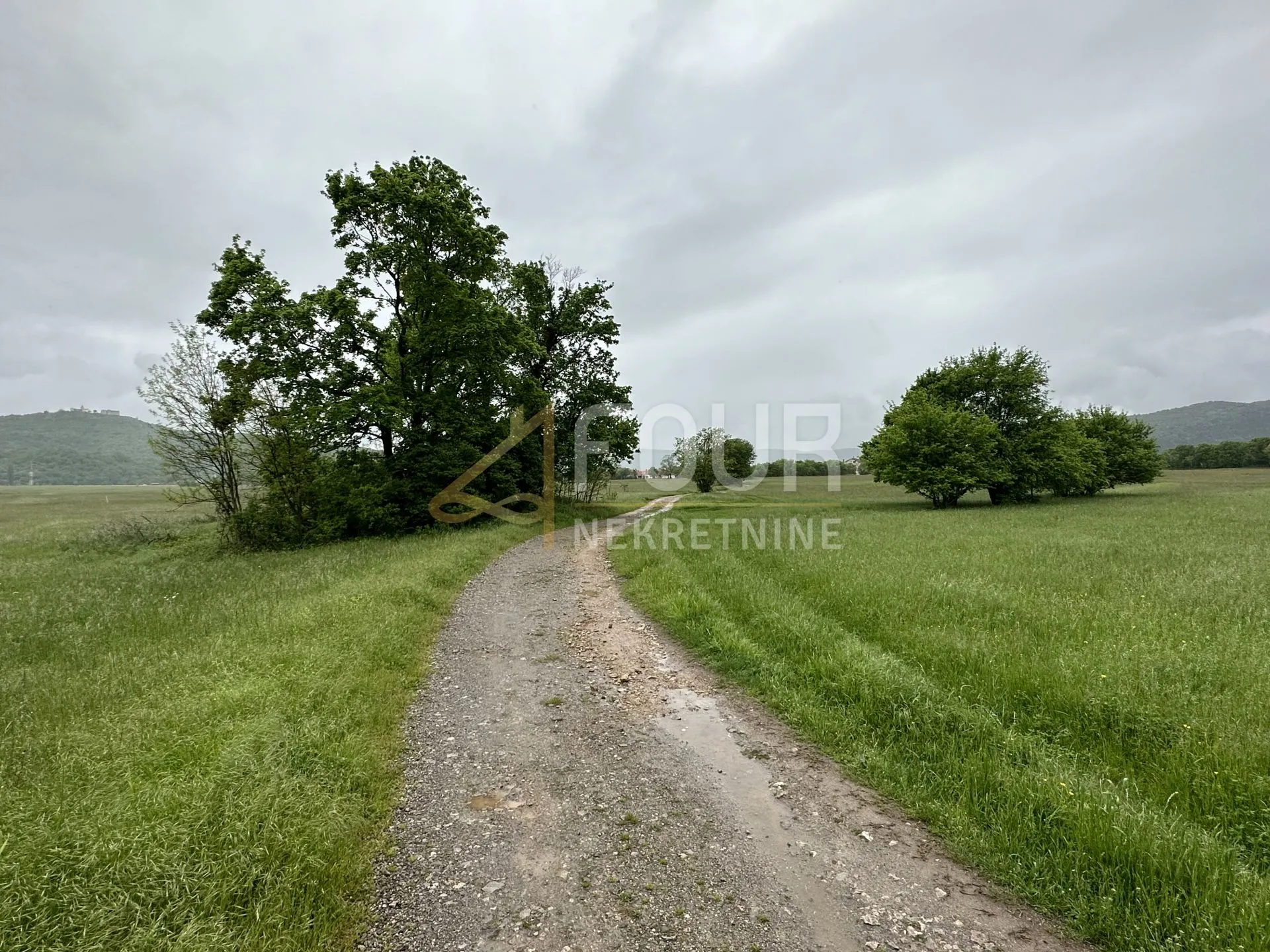 podhum, zemljište od 1.341m2 - slika 11