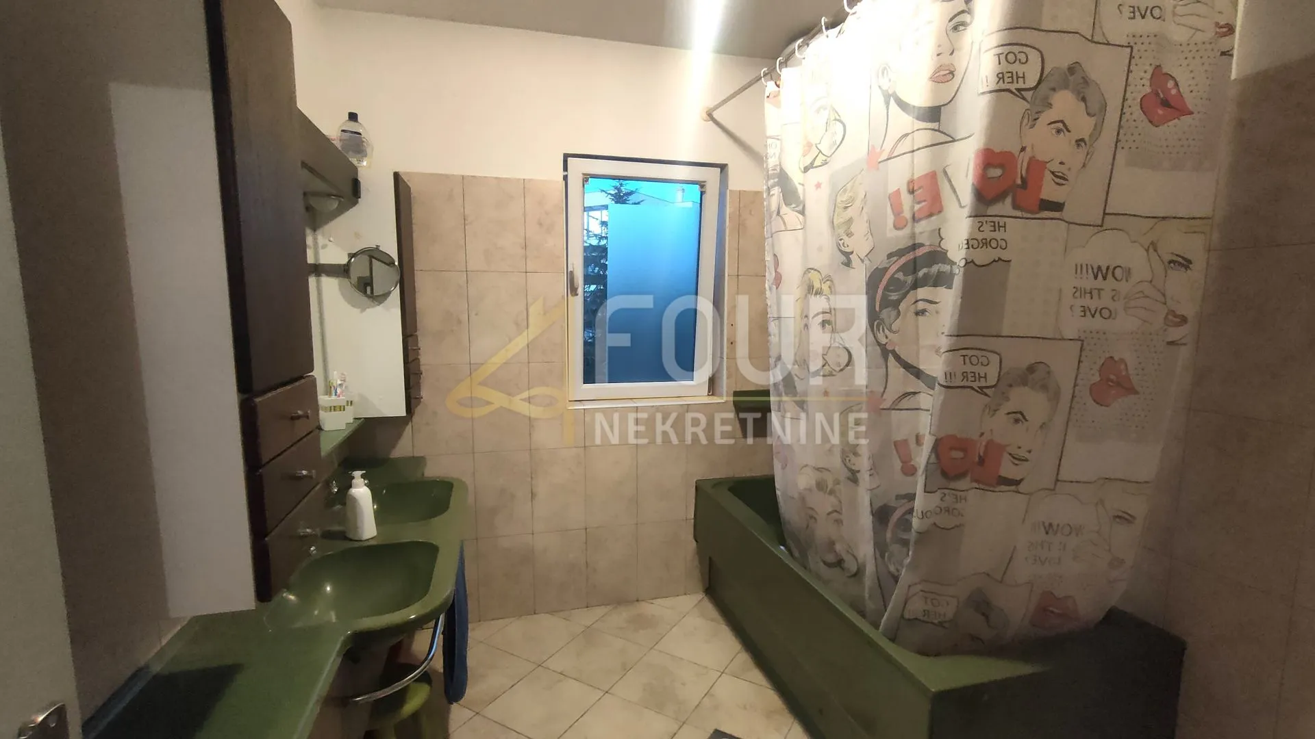 kastav, rešetari, kuća s 3 stana, 270m2, pogled na more - slika 19