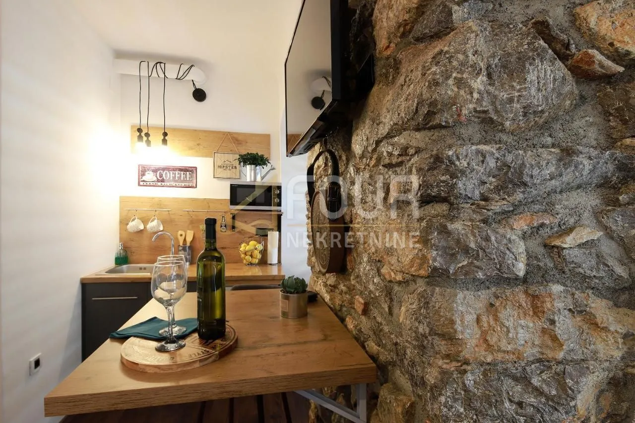 rijeka - strogi centar, 94.61m2 u naravi 3 luksuzna apartmana - slika 8