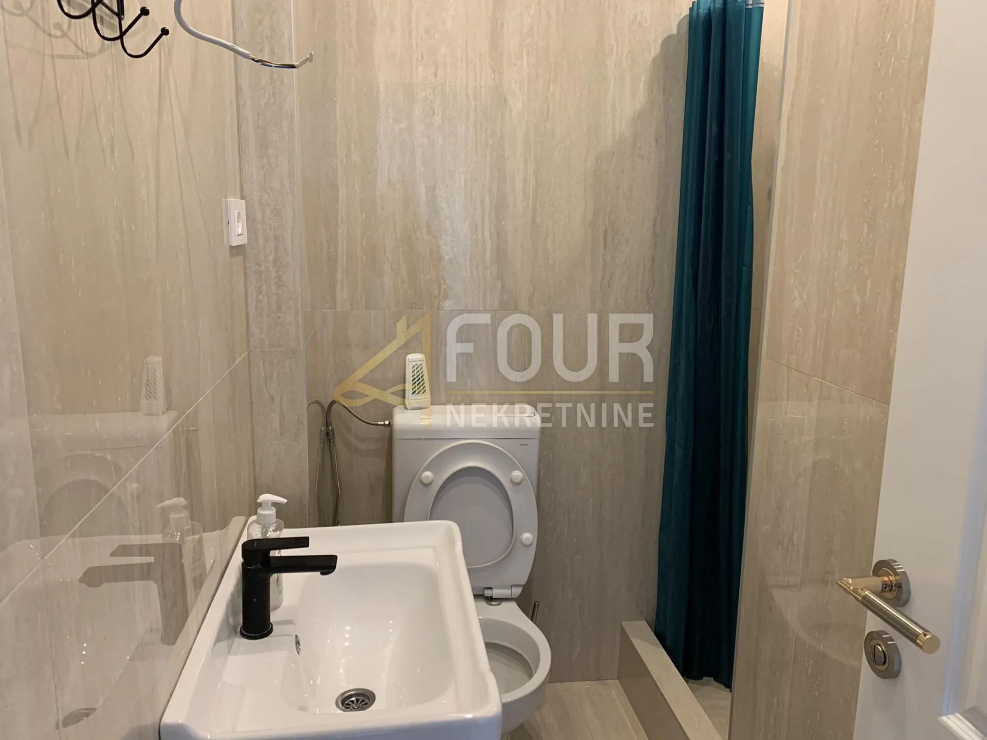 rijeka, centar, 101.39m2, uređen 3s+db, balkon - slika 14