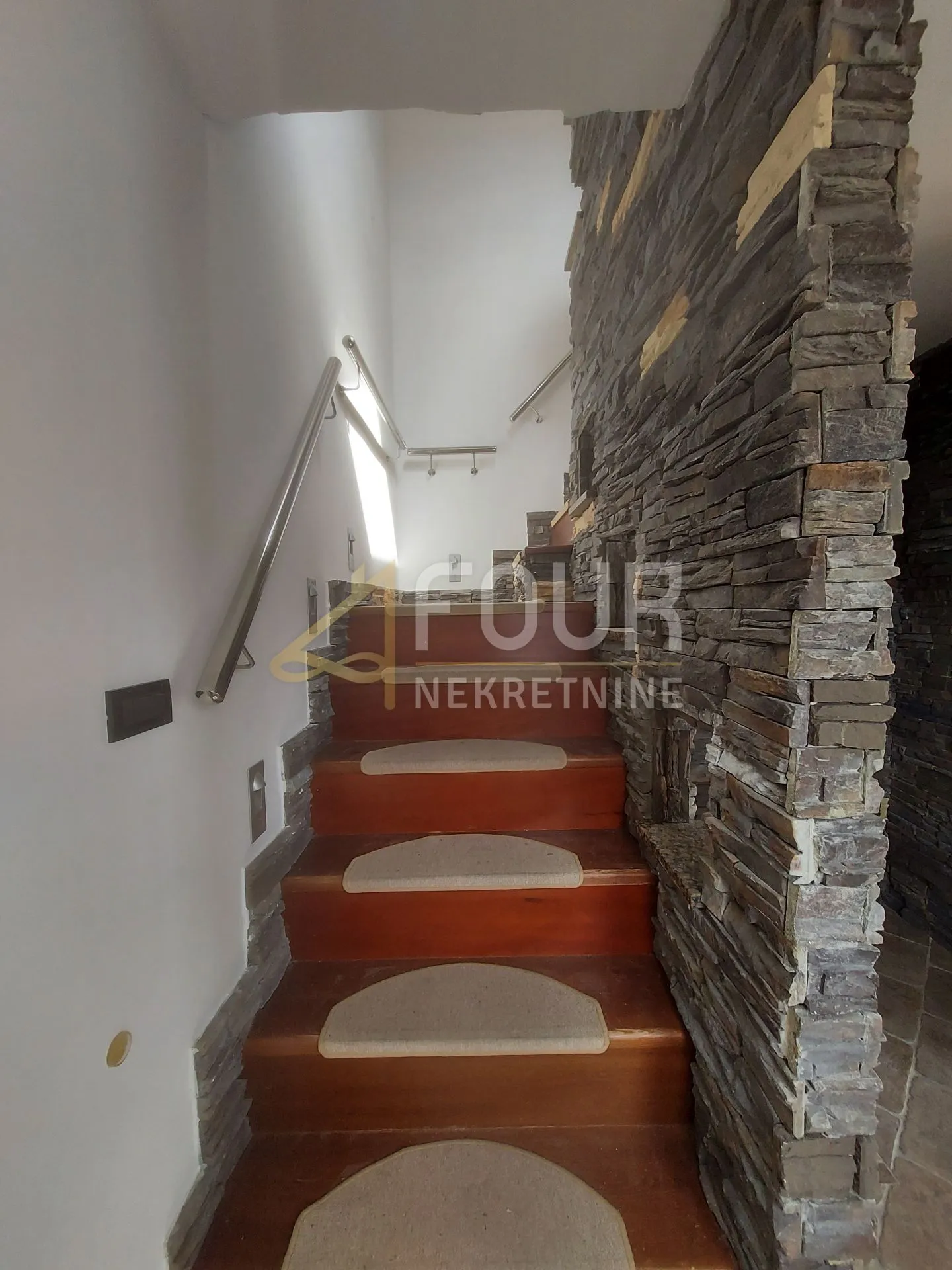 rijeka, drenova, dvoetažni 2s+db, balkon - slika 7