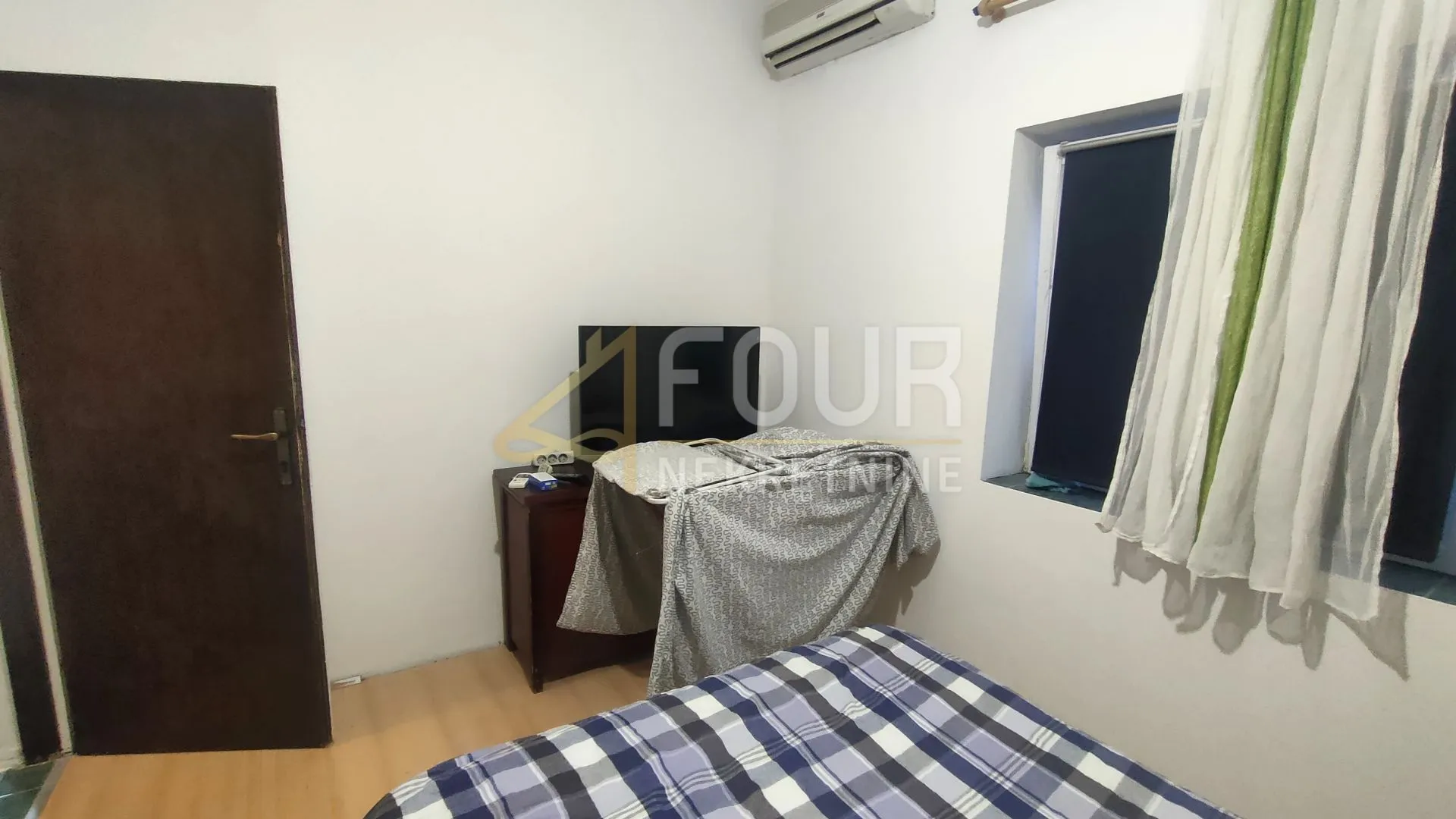 kastav, rešetari, kuća s 3 stana, 270m2, pogled na more - slika 11