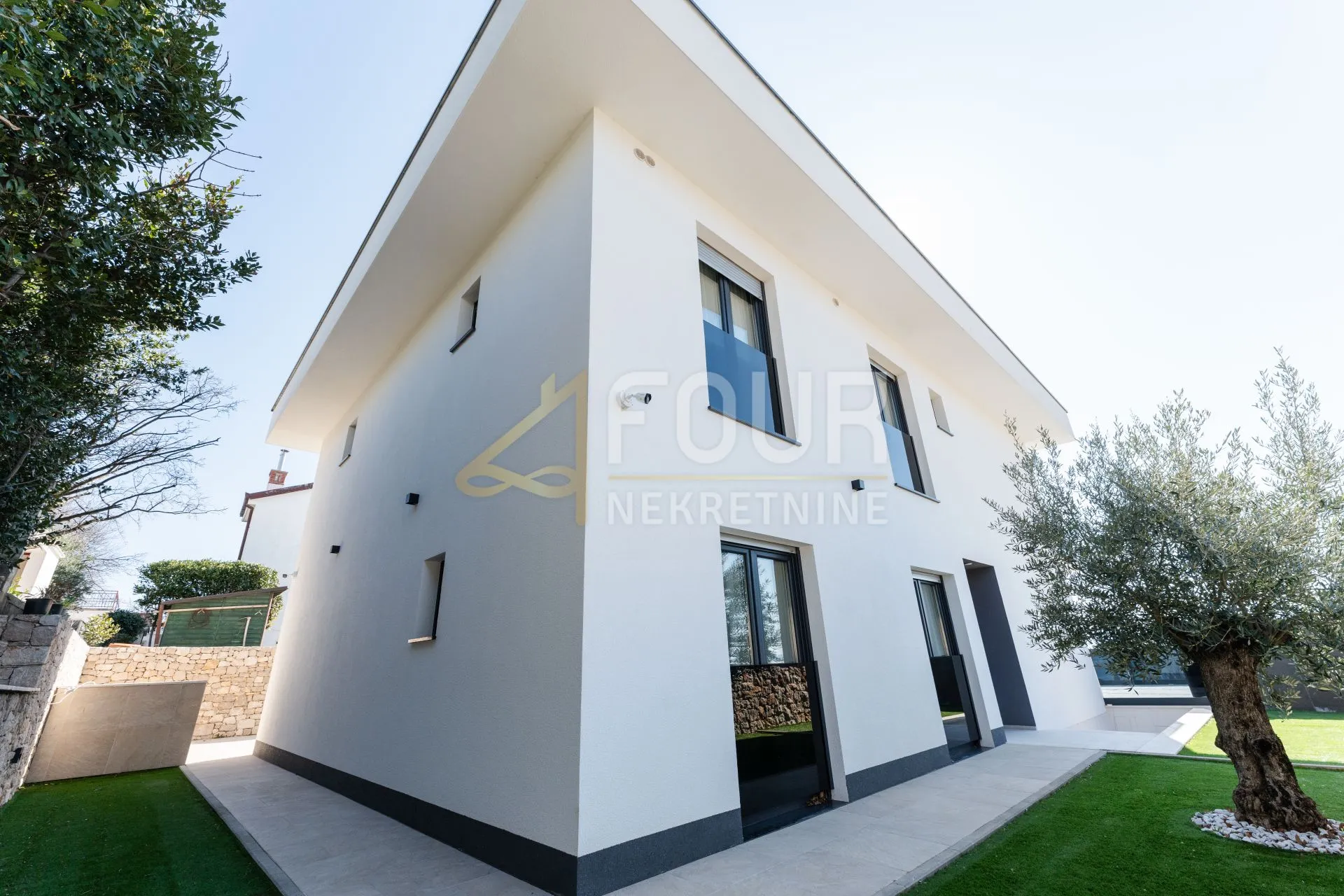 novi vinodolski, 391.72m2, vila s bazenom, saunom i pogledom na more, blizina plaže! - slika 78