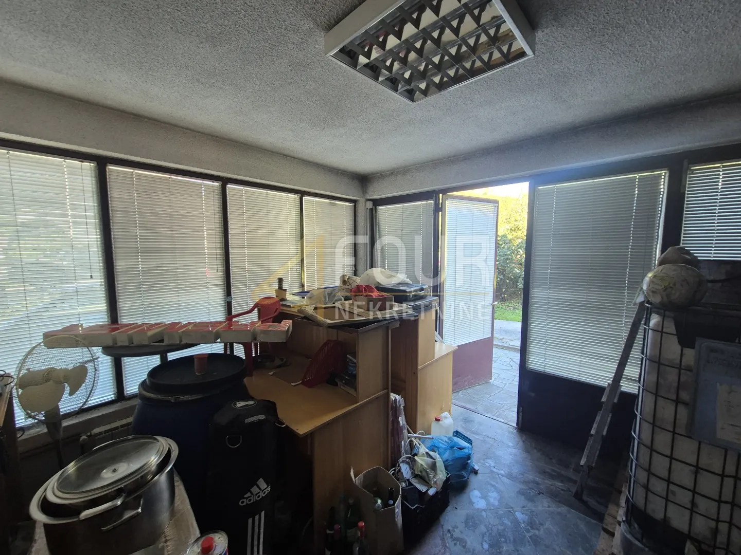 zakup, gorski kotar, delnice, 200m2, poslovni prostor - slika 4