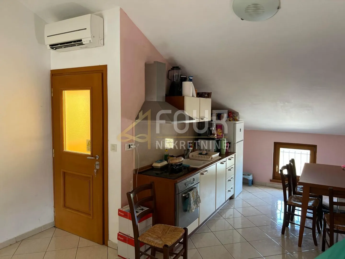 Istra, Novigrad - okolica, 68.33m2, 2s+db, zajednički bazen