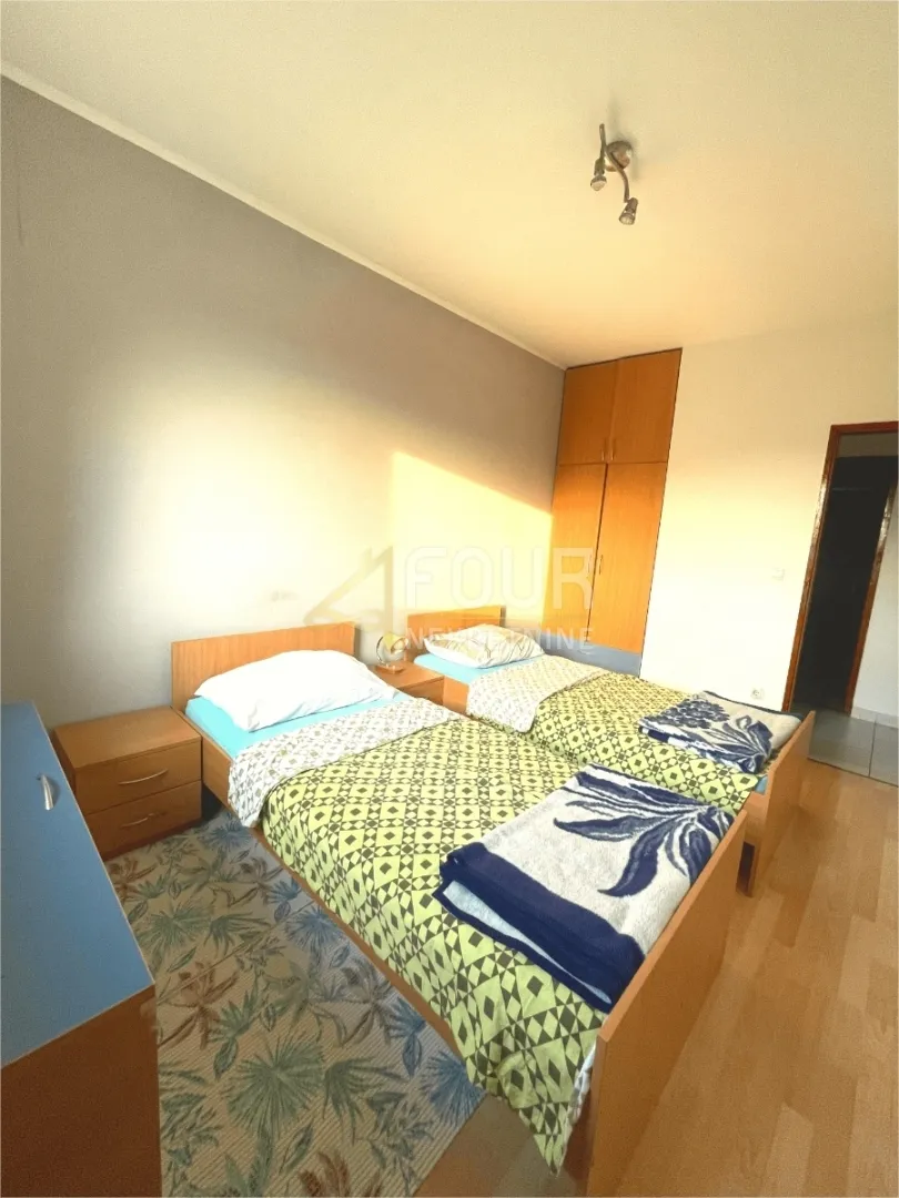najam, kraljevica, 96m2, 3s+db, balkon - slika 6