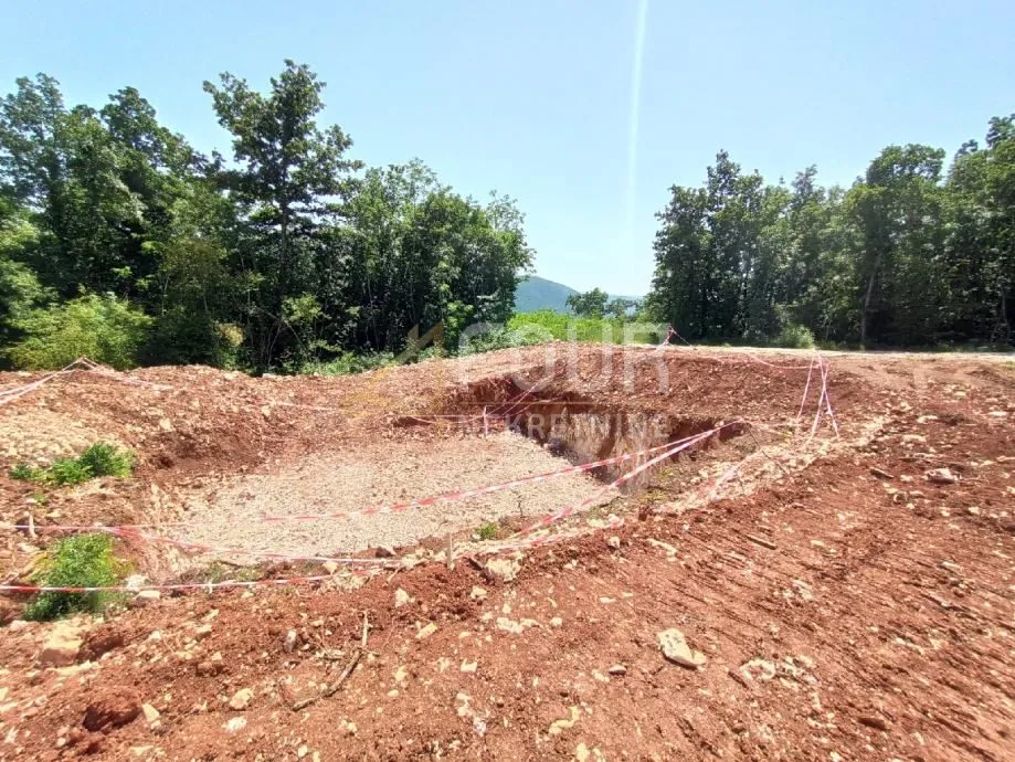 istra, raša, sveti bartul, zemljište 554m2 s pravomoćnom građevinskom dozvolom - slika 2