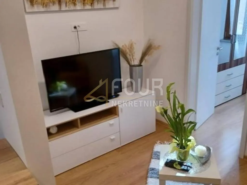 istra, pula - centar, adaptiran stan, odličan za investiciju! - slika 4