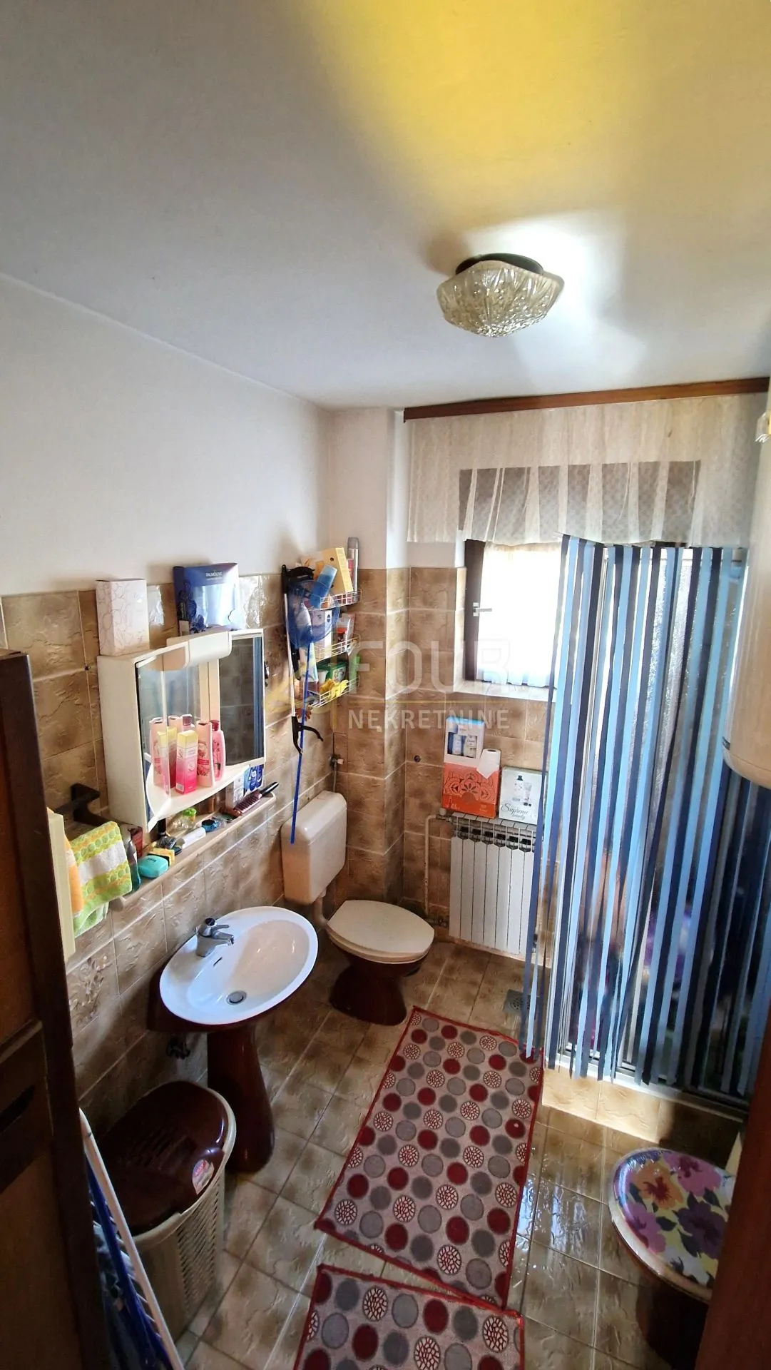 kastav, 208.44m2, dva stana, okućnica, pogled na more - slika 6