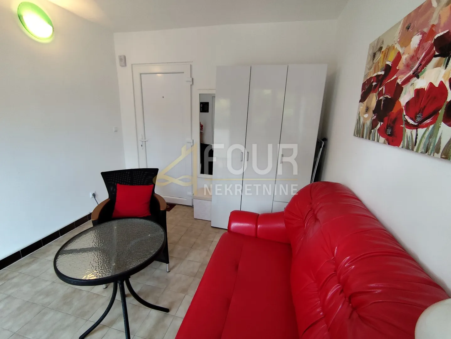 istra, barbariga, 40m2, garsonijera, balkon, parkirno mjesto - slika 2