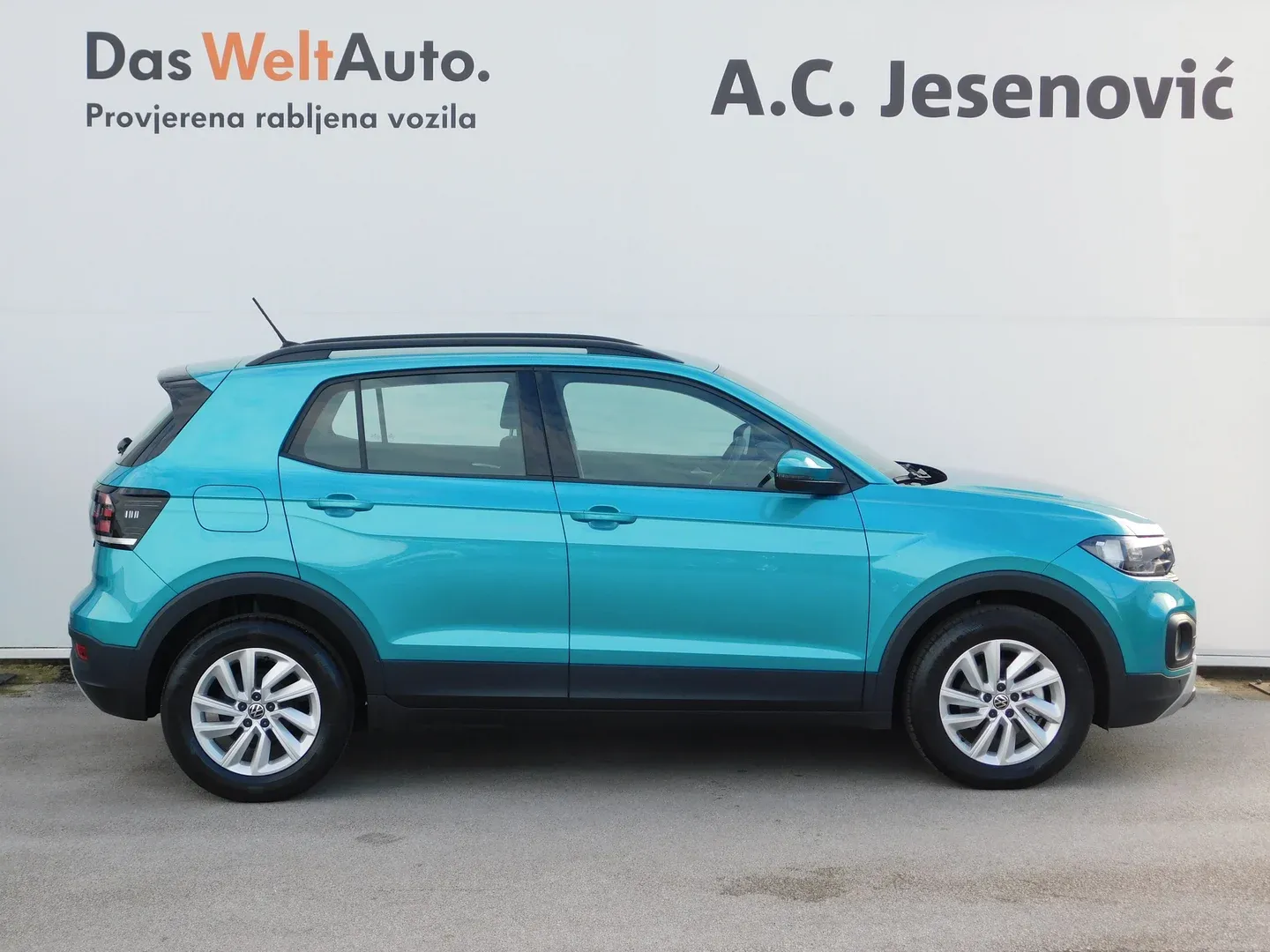 10251 volkswagen t-cross 1.0 tsi life - slika 4