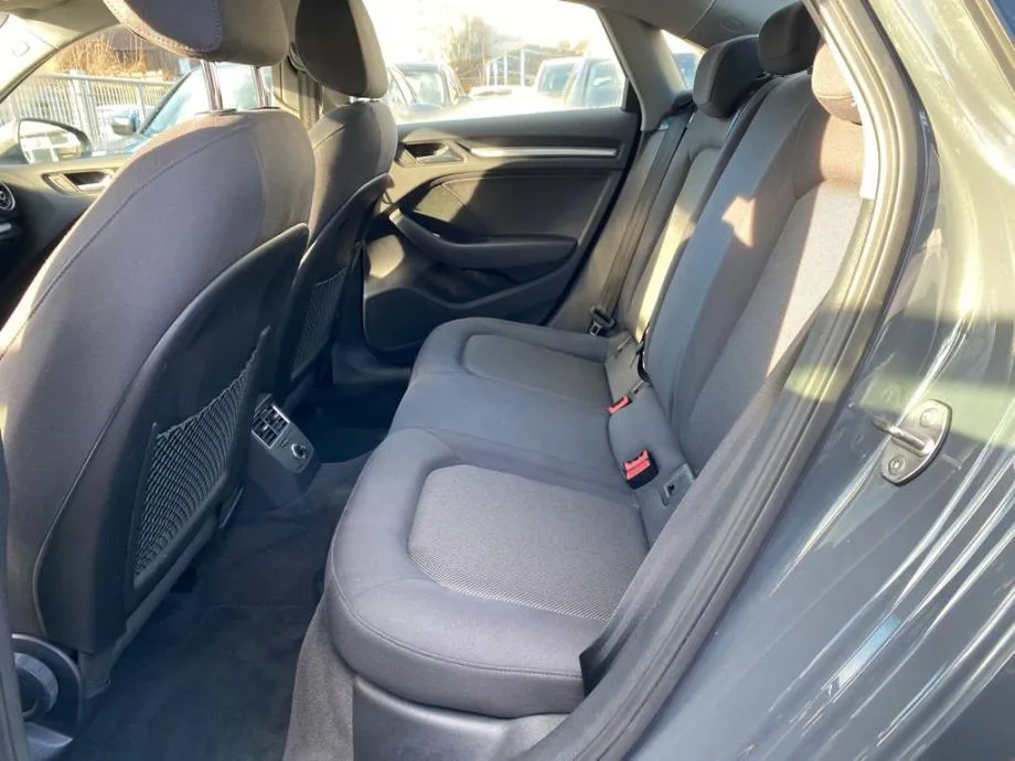 audi a3 1,6 tdi s-tronic, navi, kamera, 1. vlasnik, 4x garancija! - slika 24