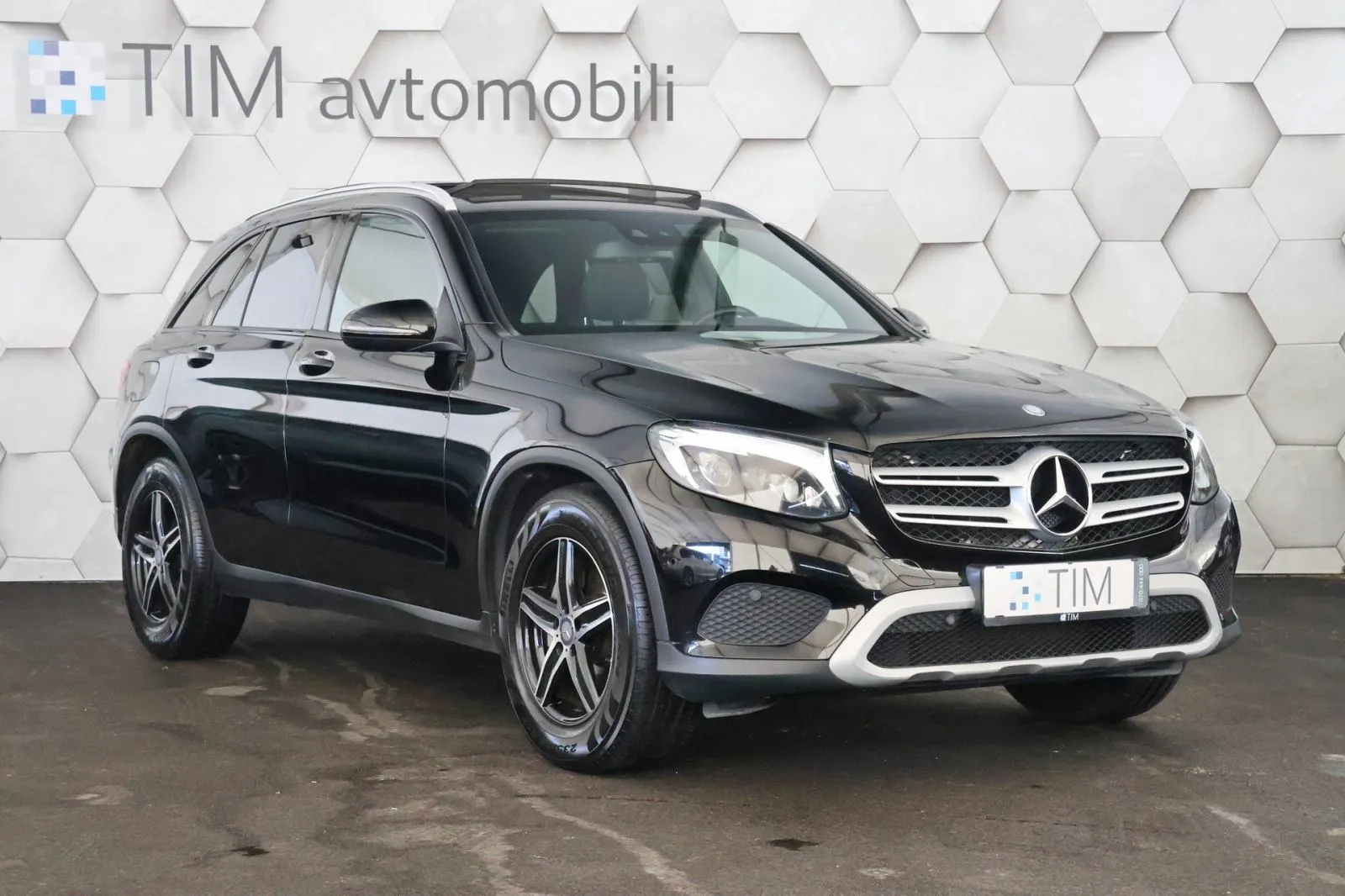 mercedes-benz glc-razred glc 220d 4-matic 9g-tronic 170km pano - slika 2