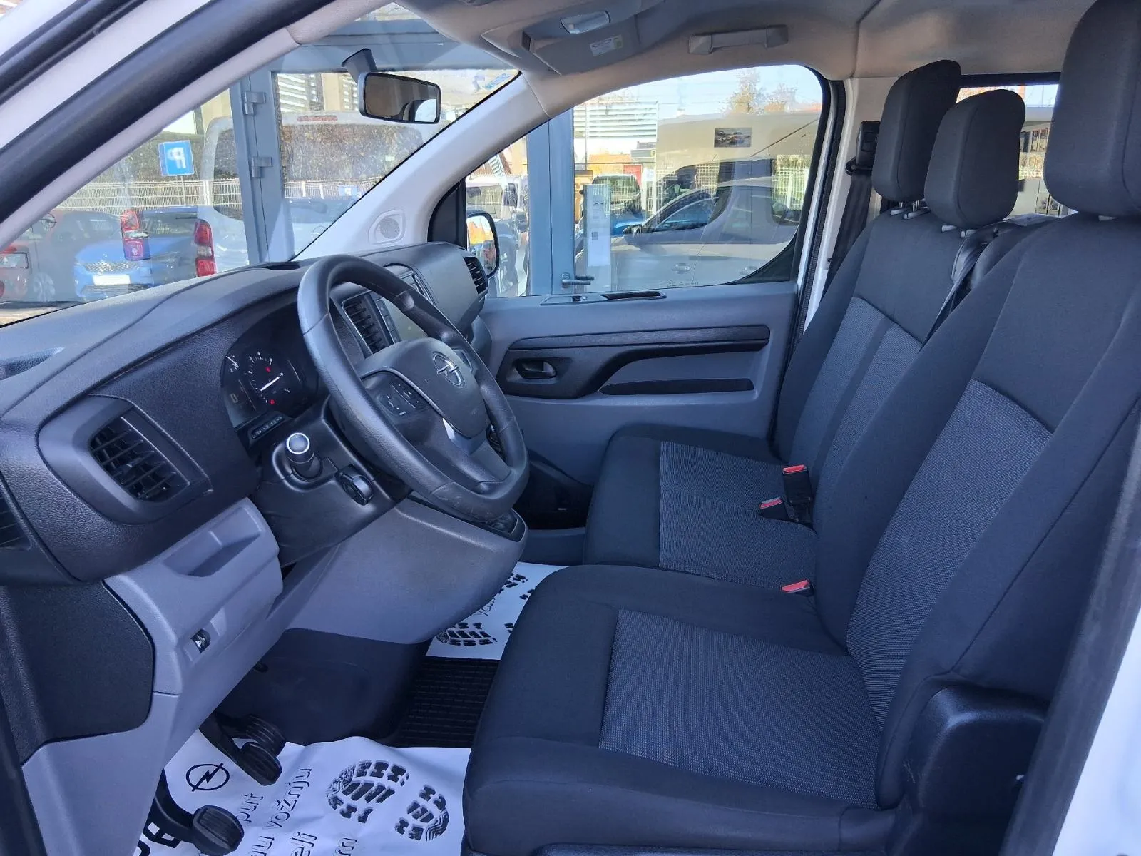 opel vivaro combi l2h1 1,5 dti - slika 8
