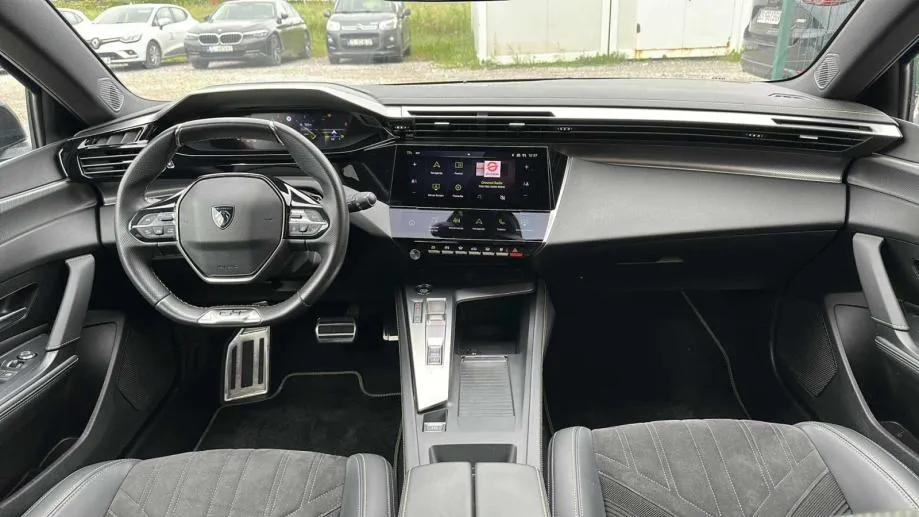 peugeot 308 1,2 130 ks * gt line * jamstvo 24 mj. * rezerviran - slika 12