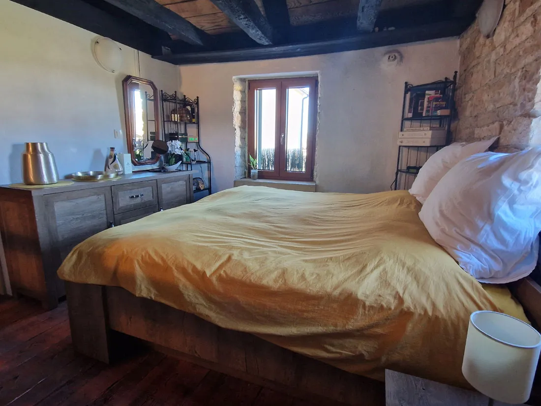 prodaje se renovirana, namještena, kamena istarska kuća 37m2, sv petar - slika 9