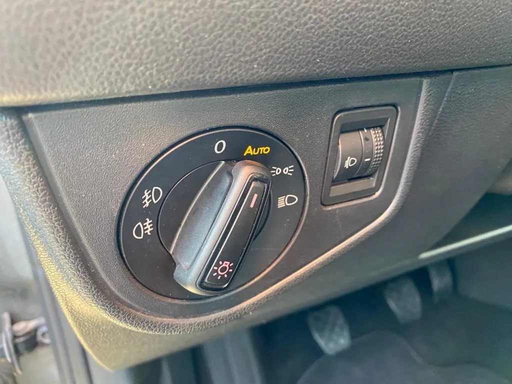vw polo 1,0 tsi comfortline, navi, tempomat, klima, 4x garancija! - slika 21