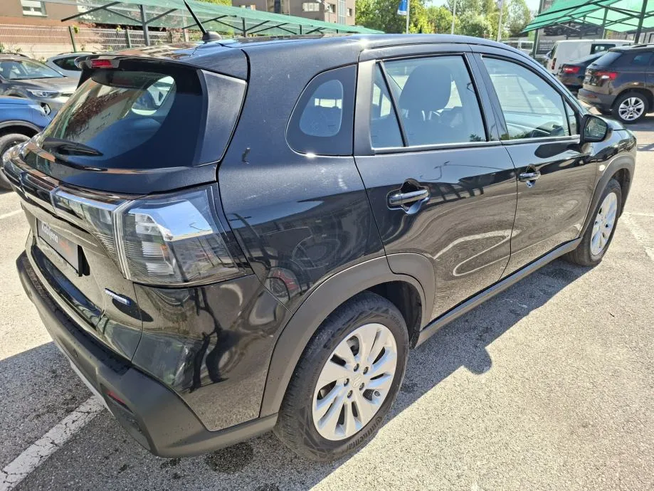 suzuki s-cross 1,4 2wd gl hybrid - slika 4