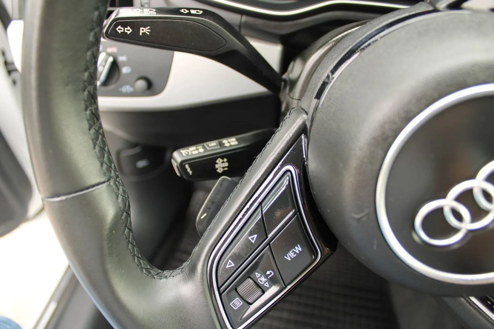 audi a4 40 tdi automatik *virtual, led, navigacija* - slika 16