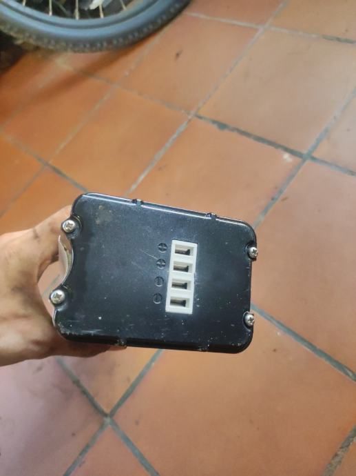 baterija za bicikl 36v 10ah - slika 6