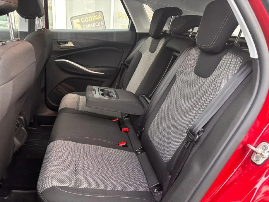 opel grandland design&tech aut 1.2 s/s, 96kw - 7 godina garancije! - slika 14