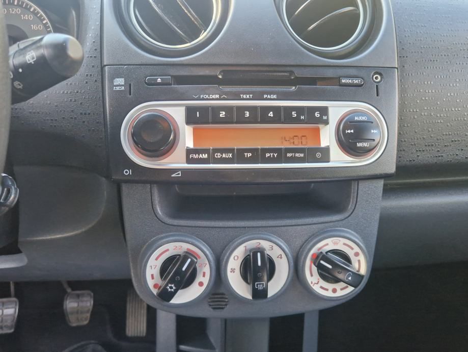 mitsubishi colt 1,3 motion pocinčan 1 vl.1 lak nov kartice do 36 mj - slika 12