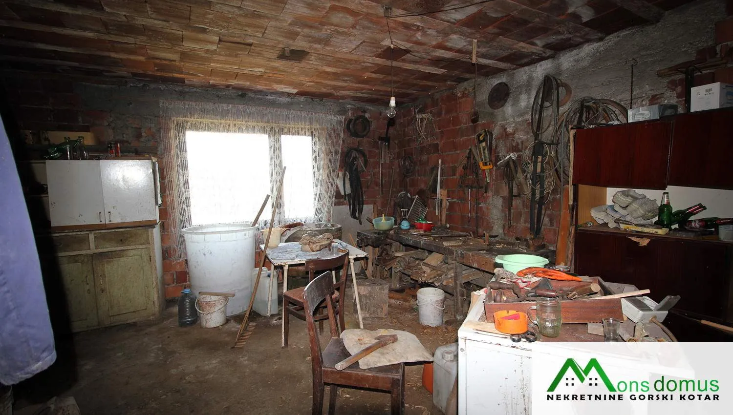 dobar pogled i blizina sanjkališta - slika 12