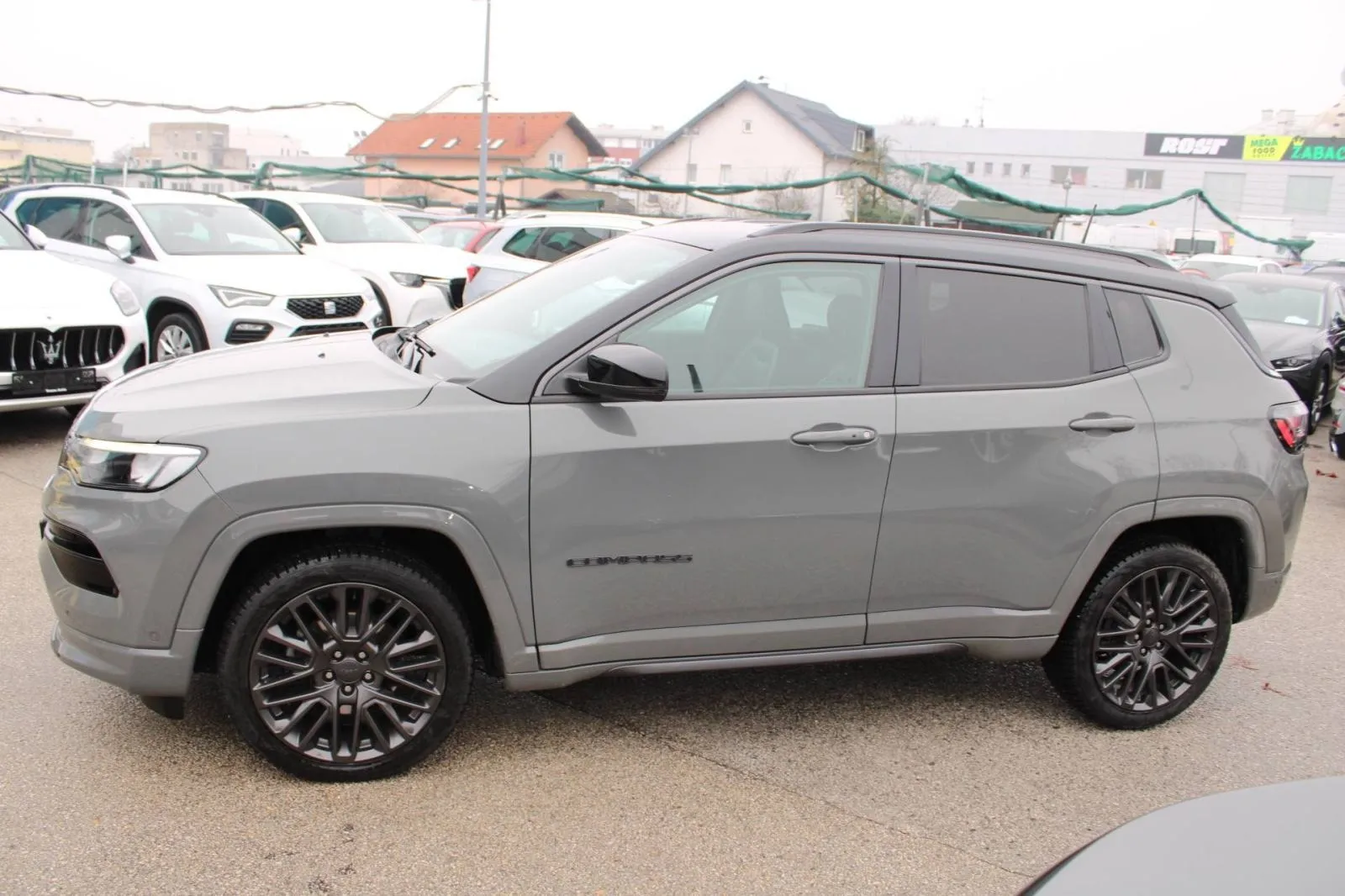jeep compass 1.3 t4 s automatik *led,navigacija,kamera* - slika 8