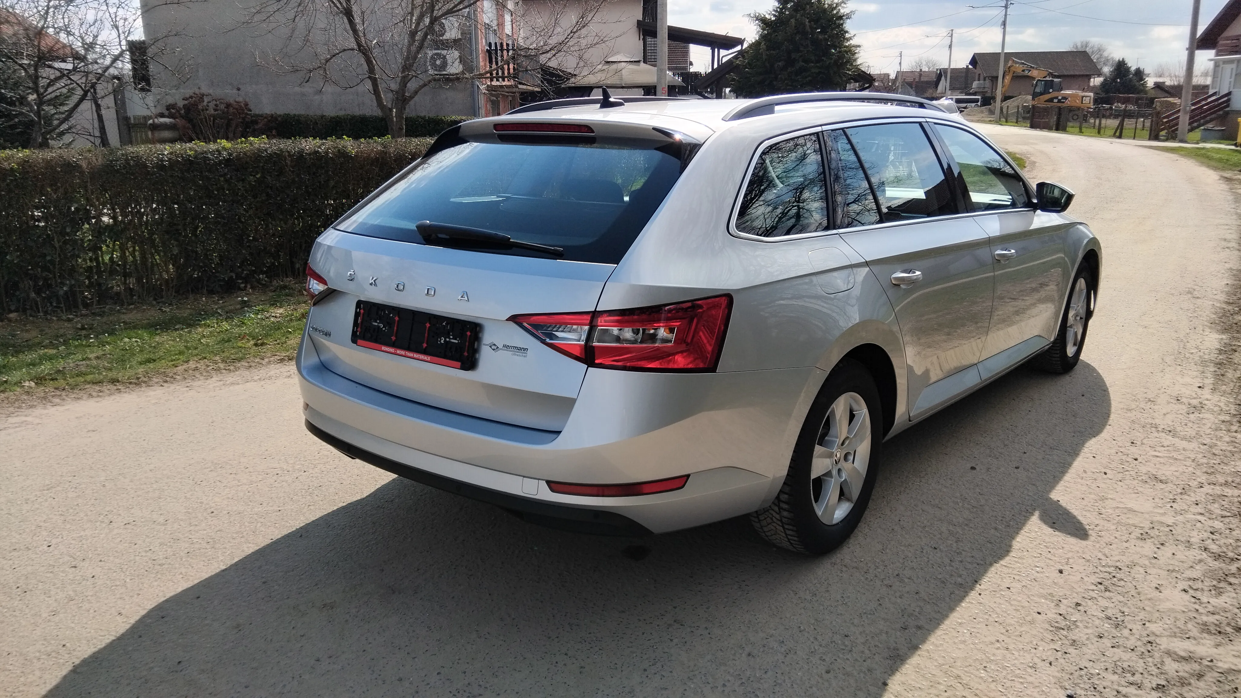 škoda superb combi 2,0tdi dsg, 2020god.140kw, 190ks - slika 5
