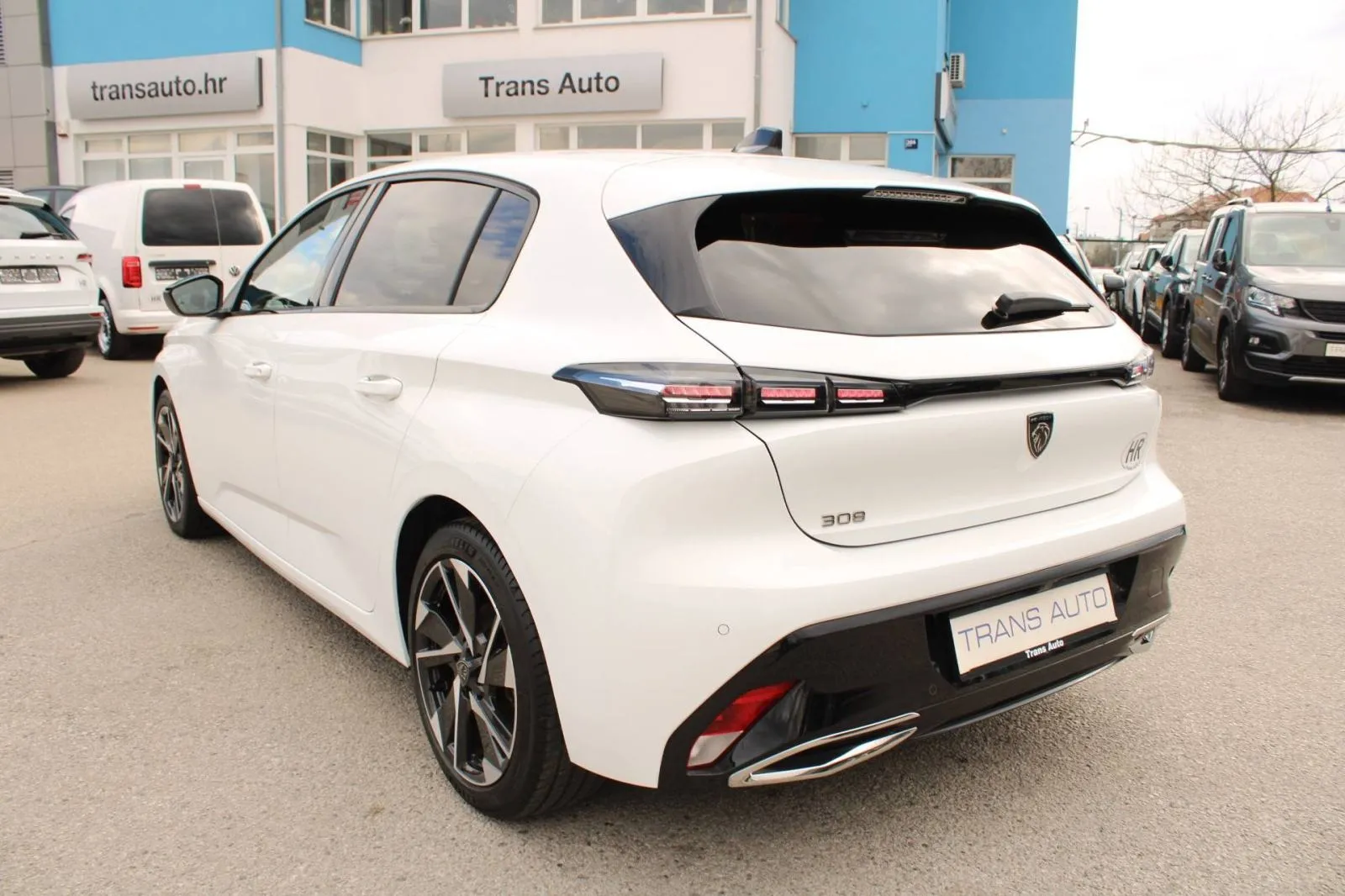 peugeot 308 1.2 puretech allure automatik *led, navigacija, kamera* - slika 7
