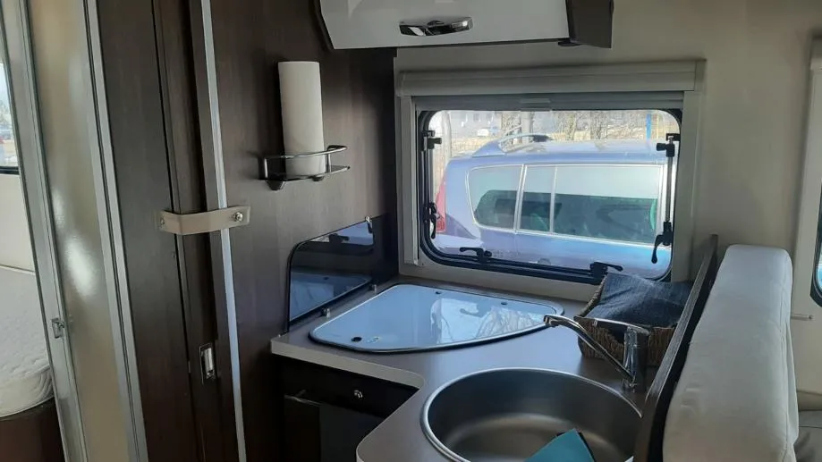 caravans international elliot 86 xt, odlično stanje, garancija... - slika 18