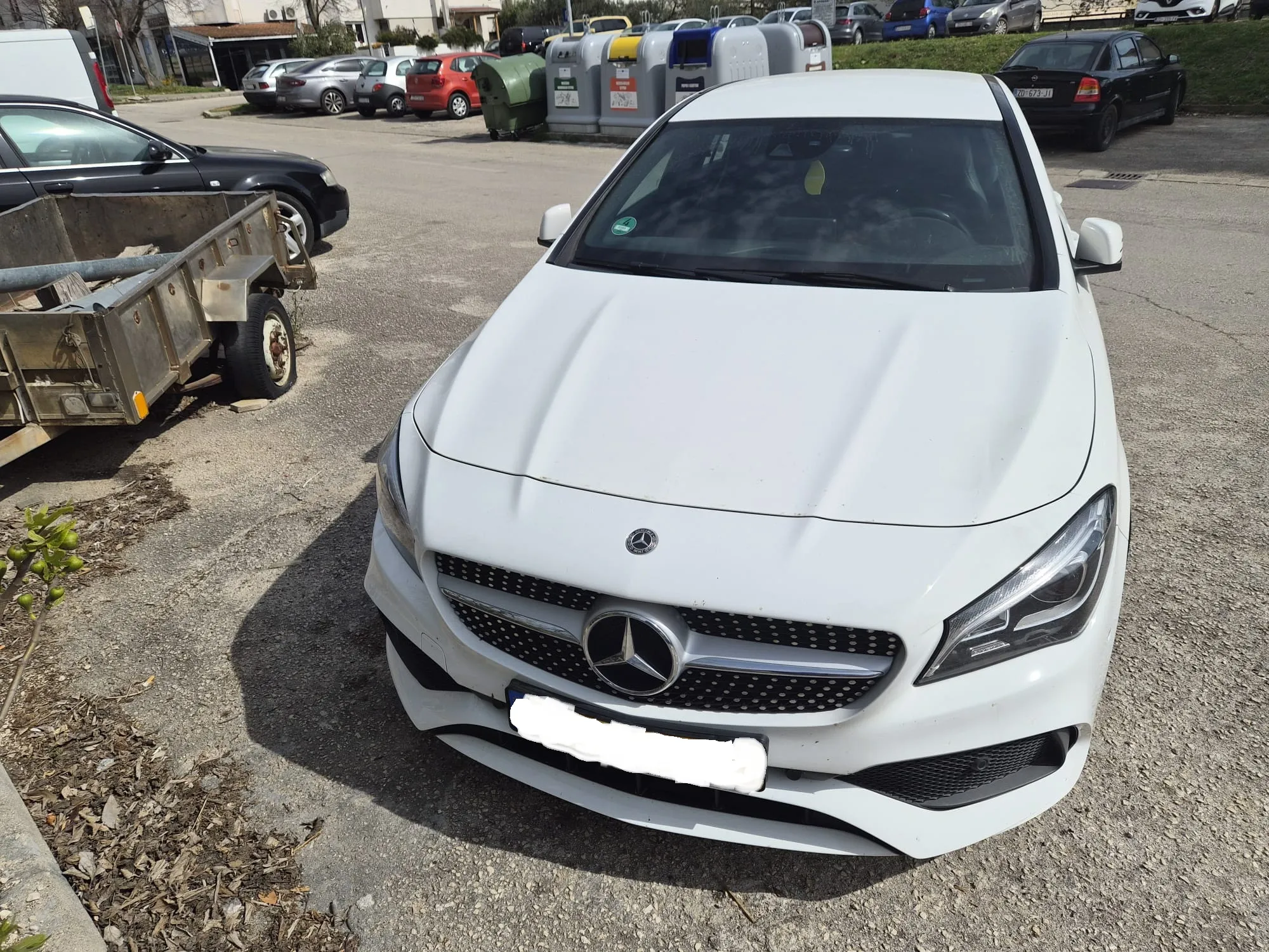 mercedes cla 200d shooting break amg line - slika 3