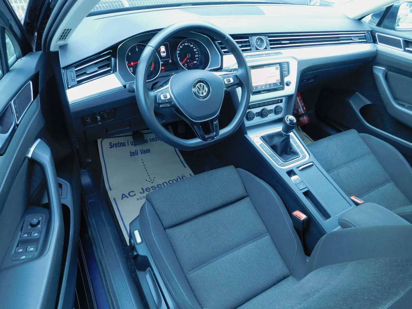 12456 volkswagen passat 1.6 tdi bmt comfortline - slika 9