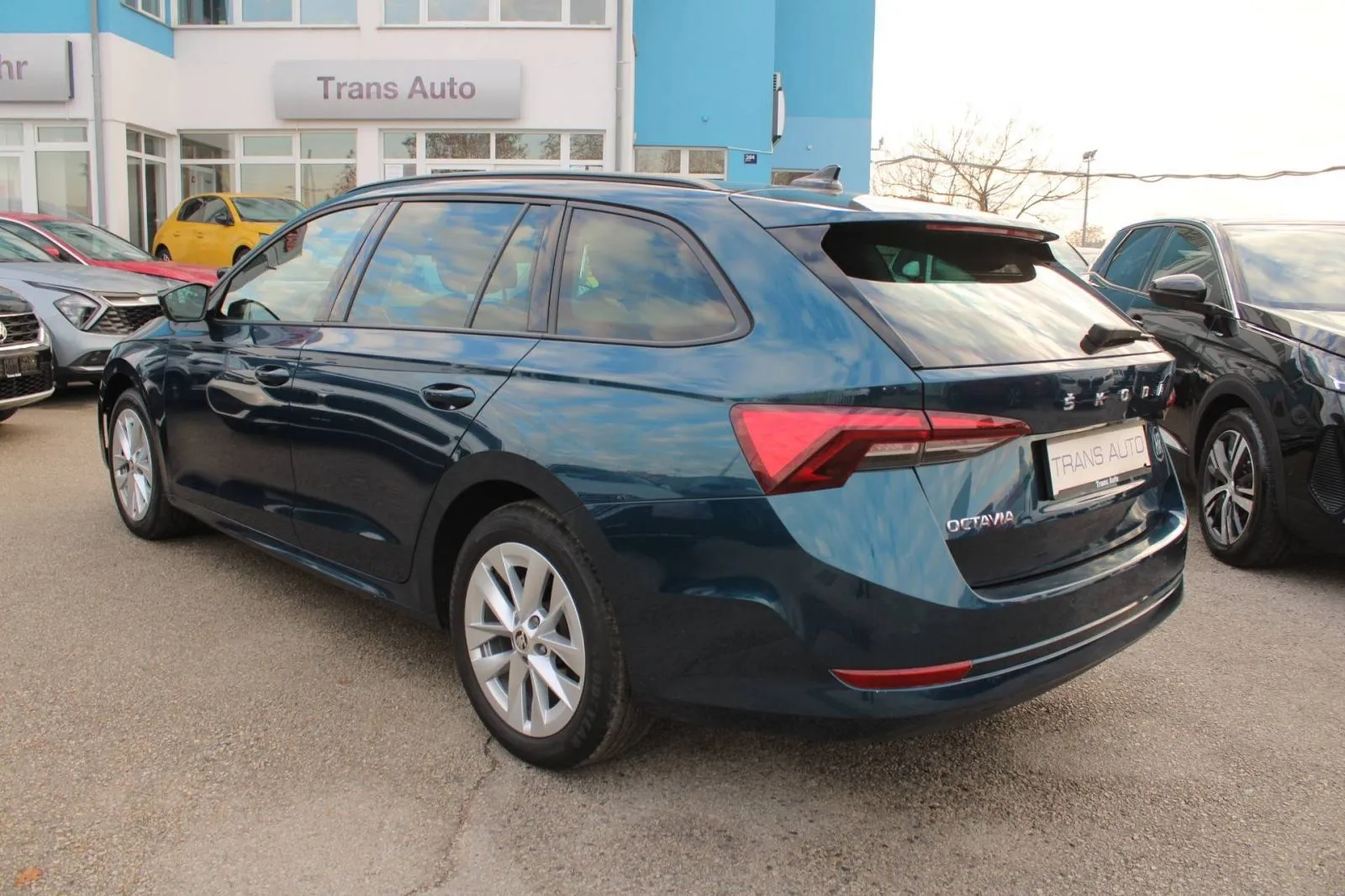 škoda octavia combi 2.0 tdi 150ks dsg *led, navigacija* - slika 7