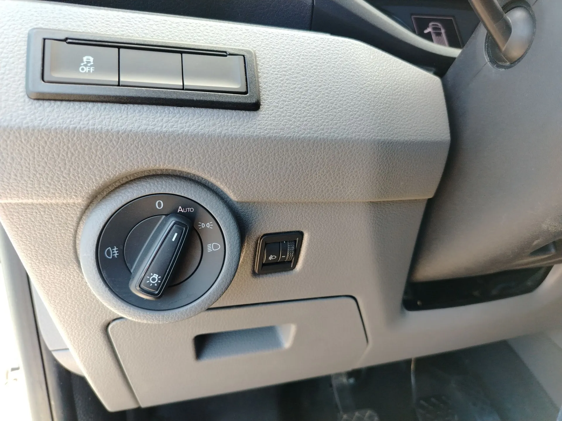 vw transporter 2.0 tdi 18950 € + pdv - slika 16