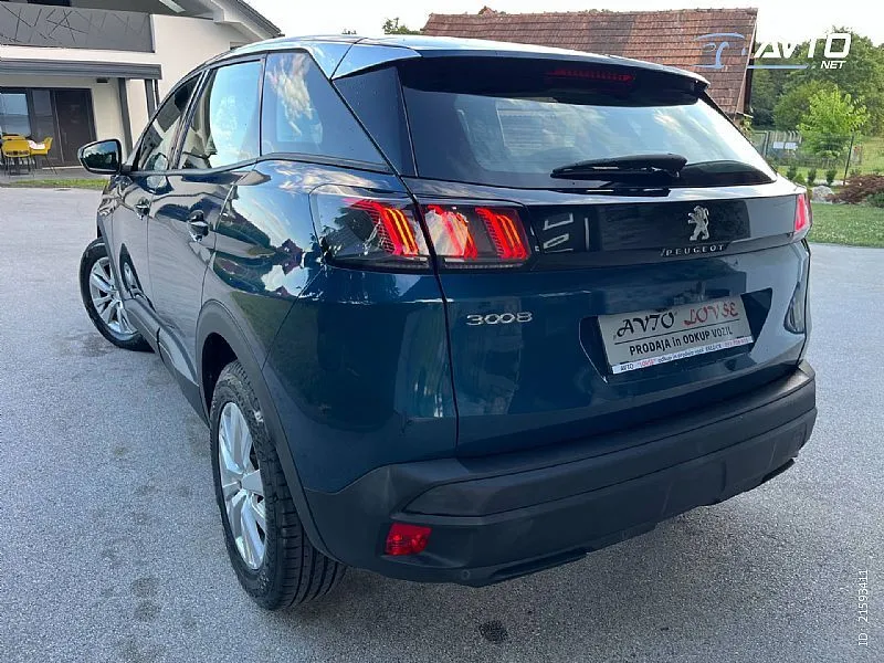 peugeot 3008 1.2 puretech 130-1 vl.-alu-navi-kam-led-odličan - slika 4