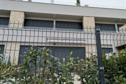 moderno opremljena kuća u nizu, novigrad - slika 2