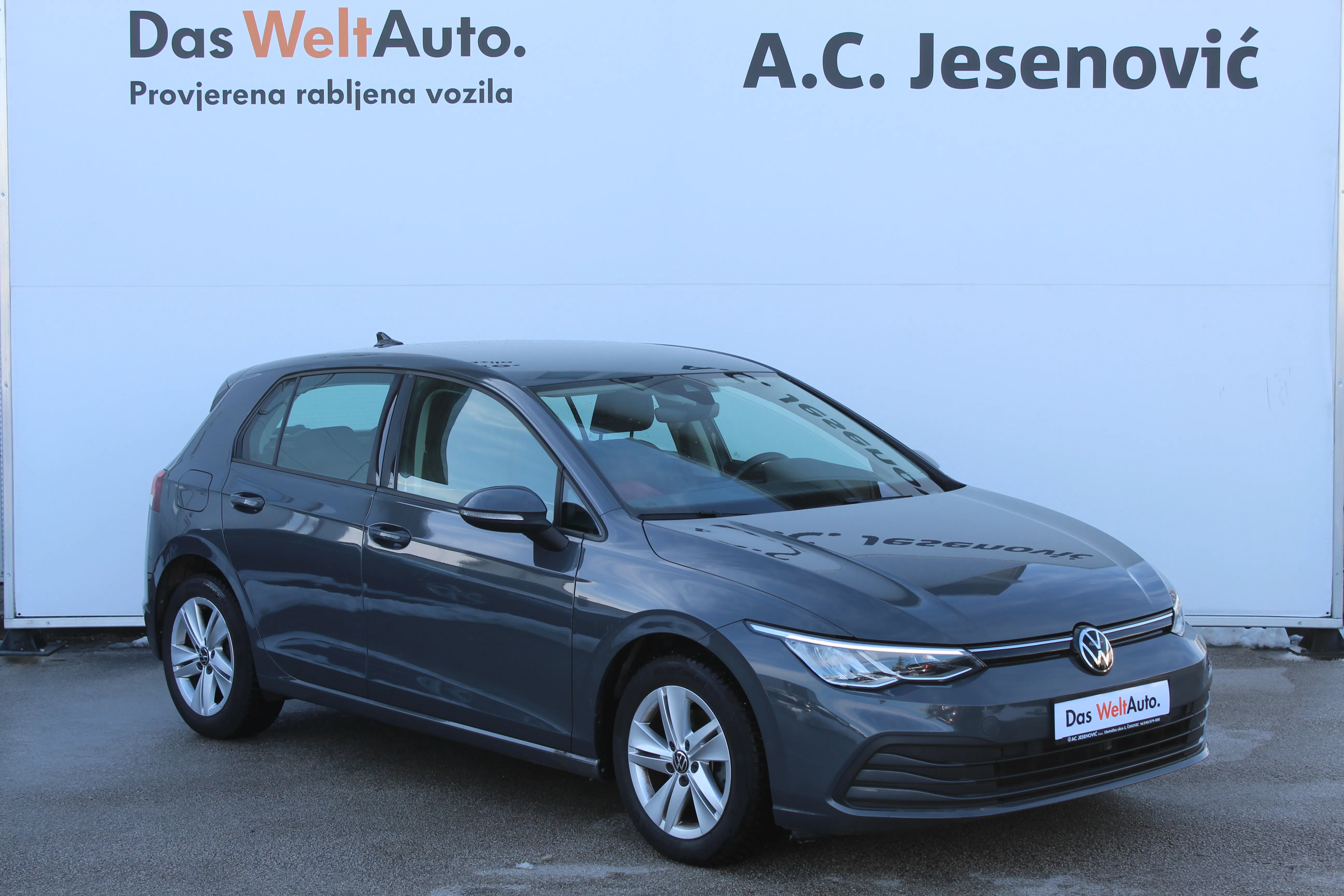 13095 volkswagen golf 2.0 tdi life - slika 3