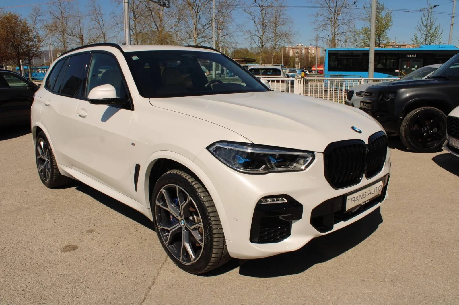 bmw x5 xdrive 45e m-paket *led, navigacija, kamera* - slika 3