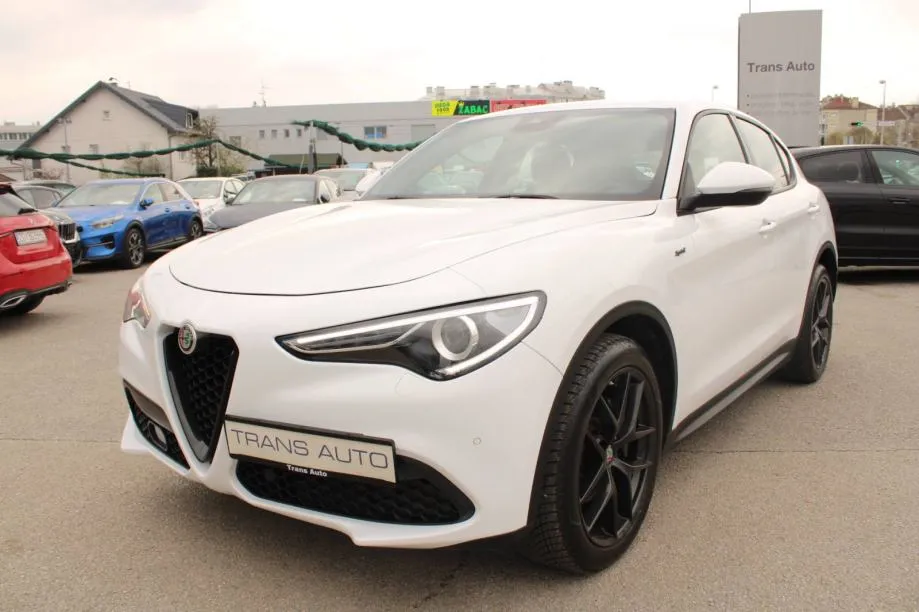 Alfa Romeo Stelvio 2.2 MJT Sprint AUTOMATIK *LED, KAMERA* - Zagreb