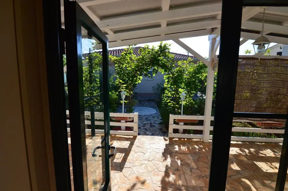 poreč okolica-prizemnica na prodaji sa bazenom (prodaja) - slika 15