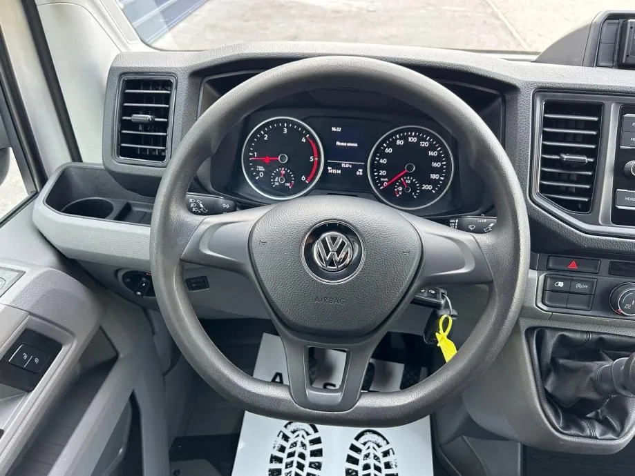 vw crafter 2.0 tdi - l3h2 - 2020 - 140000km - servisna - taho - klima - slika 13