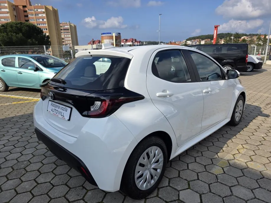 yaris 1,0-l-vvt-i, 53 kw (72 ks) - slika 7