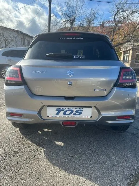 suzuki swift 1,2 hybrid gl+ premium 2wd financiranje 1/3 sa 3% kamata - slika 5