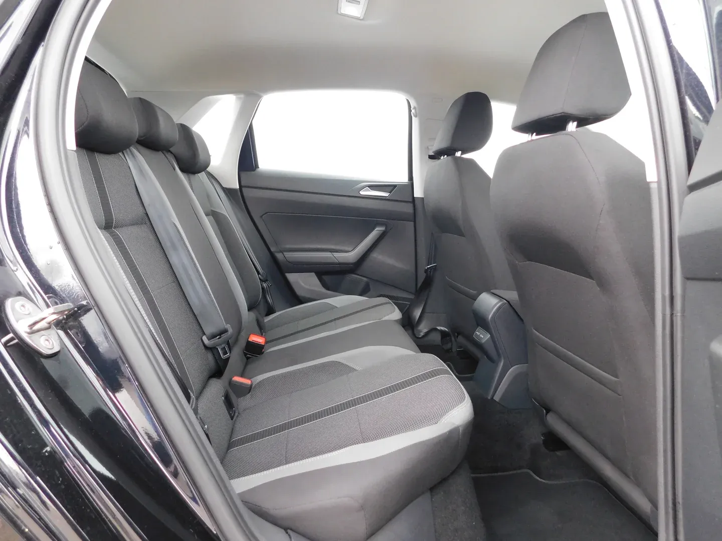 08020 volkswagen polo 1.0 tsi highline - slika 12